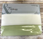 2000202703 Style Home Colorband Comforter 608381778152