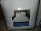 400943733698 Vera Wang New Simply Simplicity Queen Comforter Set
