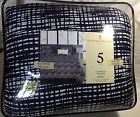 610792290932 Raymond Waites Kyoko Bedding
