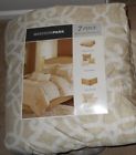 675716844134 Madison Park Beatrice Tan White Piece Queen Comforter