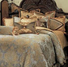 Bcs-ks13-elzbth-aqa Aico Furniture - Elizabeth King Comforter Set 13 Pc