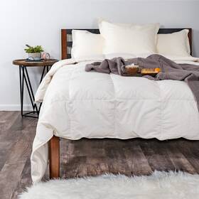Ameridown 843784135786 Medium Warmth Premier Down Alternative Comforter With Sewn In Duvet Corner Lo