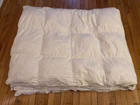 Me005-k Apsmile King 106 Inch X90 Goose Feather Down Comforter Ultra Soft