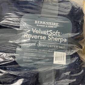 Berkshire 791551397748 Velvetsoft Reverse Sherpa Queen Comforter Set - Navy