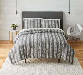 Better Homes & Gardens 980110551626 3-piece Gray Striped Clipped Jacquard Comforter Set King
