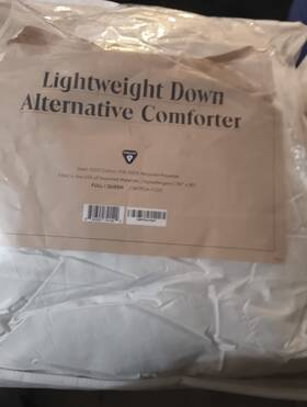Brooklinen 840302741542 Lightweight Down Alternative Comforter Full /queen
