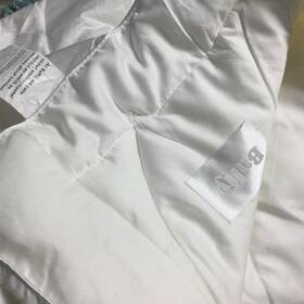 01-06-2402-06-000 Buffy Cloud Comforter King/california King Size Bedding White Down Alternative