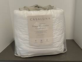 Casaluna 191908084794 All Season Premium Down Alternative Comforter Full / Queen White