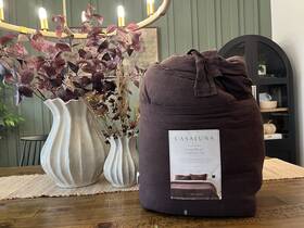 Casaluna 196761429379 King Heavyweight Linen Blend Comforter And Sham Set Dark Fig - New