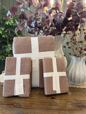 Casaluna 196761429508 Set King Textured Waffle Coverlet And 2 Euro Shams Brown - New