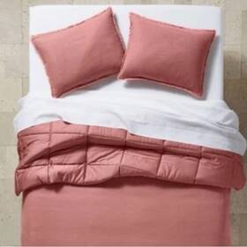 81122880 Casaluna Heavyweight Comforter Set Solid Down Alternative Rose Full/queen