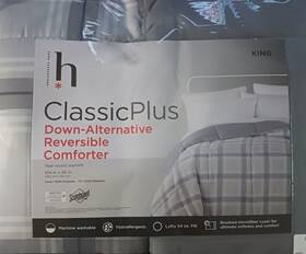 Classic Home 255731070201 Expression Plus Down Alternative Reversible King Size Comforter