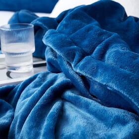 Coma Inducer 843249136631 Touchy Feely - Oversized Comforter Set Cuddly Blue King