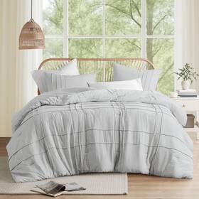 Am10-0387 Comfort Spaces Silver Queen Size Comforter Set - 3 Pieces Pintuck Pleated Bed