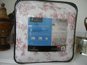 Cuddl Duds 400193581278 Red White Holiday Toile Floral 4 Pc Queen Flannel Comforter Set Nip