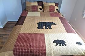 Dsl-q-3342g Donna Sharp Bear Them Plaid Quilt Patchwork King 9- Pc Set Lodge Cabin