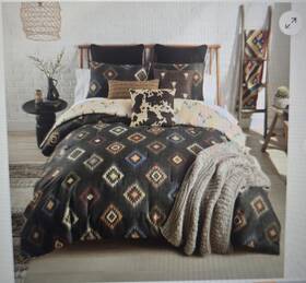 Y20421 Donna Sharp Your Lifestyle By Phoenix Comforter - King Size