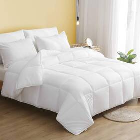 Dwr 697478157680 100% Cotton Fabric Covered Lightweight Down Alternative Comforter Queen