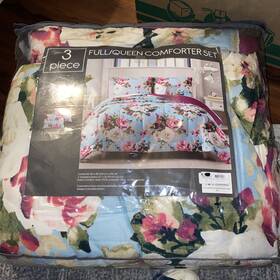4103634 Hallmart Collectibles 82261 Ambrosia 3-pc. Reversible Full/queen Comforter Set