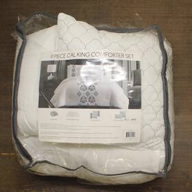 84254 Hallmart Collectibles Calena 9-piece Comforter Set White / Black California King