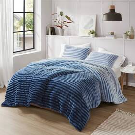 93533222 Intelligent Design Full/queen Avril Fluffy Ribbed Plush Comforter Set Blue Ombre