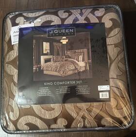J. Queen New York 193842149829 Royal La Boheme Bedding By Msrp 785.00 King Sz Comforter Set