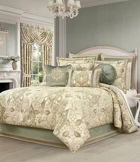 J Queen New York 193842158944 Meredith 4 Piece Comforter Set 399 Lite Green Damask Nwt