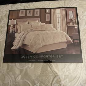 J Queen New York 846339036651 Dicaprio 4 Pc. Comforter Set Cream Beige Nip