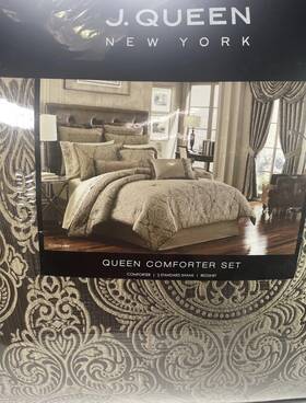 J Queen New York 846339037993 4-pc. Comforter Set 2 Shams Bedskirt Pillow