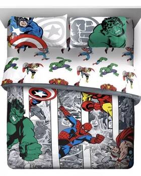 Jay Franco 032281406172 Marvel Avengers Comic Cool 7 Piece Queen Bed Set - Includes Comfor