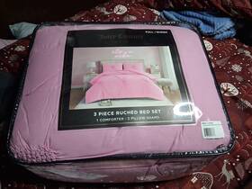 Juicy Couture 646760257386 Brand New-juicy Amora Gathered Heart Pink Full/queen Comforter 3pc Set