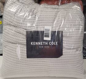 Kenneth Cole 883893848726 Solid Waffle Textured 3pc Full/queen Comforter Set Gray