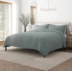 King 196901018746 Oversized All Season 3-pcs Diamond Stitch Microfiber Quilt Set With Shams King/cal