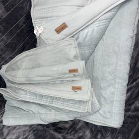 72722 Kookaburra By Ugg Koolaburra King Comforter With Matching Shames Moss Green Velvety Softwarm