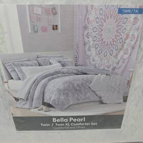 26757 Koolaburra New By Ugg Bella Pearl Comforter Set With Sham Twin / Xl Faux Fur