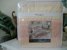 Koolaburra By Ugg 008889338436 Skye Lotus Pink 2 Piece Twin/twin Xl Comforter And Sham Set Nip
