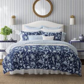 Laura Ashley 883893803602 Ashley- Queen Comforter Set