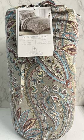 Levtex Home 190945174864 Kasey Comforter Set - 2 Pc Twin Size
