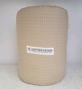 Levtex Home 190945179159 Cloud Waffle Textured 3pc. King Comforter Set Taupe