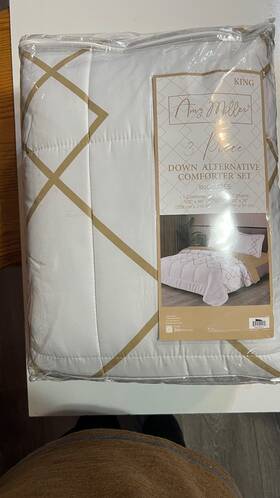 Luxury Home 748279204162 Amy Miller 3 Piece Down Alternative Comforter Set