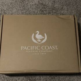 Pacific Coast Feather Company 711181152791 Lightweight Goose And Down Fiber Comforters King Size Gray
