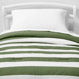 81317239 Pillowfort Toddler Rugby Striped Kidsft Comforter Green -