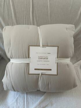 9717655 Pottery Barn Teen Super Plush Comforter Light Taupe Twin / Xl New With Tags