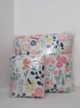 8886283 Pottery Barn Kids Sashas Garden Comforter And Std.sham Multi Color New