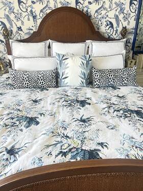 Ralph Lauren 600824469001 Eden Botanical Comforter Queen - Full Multicolor Blue White 91 X 96