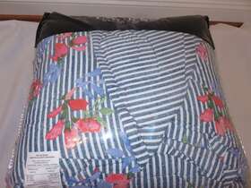 Ralph Lauren 886087390315 Maggie Floral Stripe 3p King Comforter Set