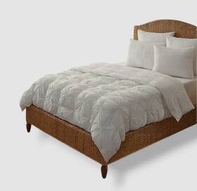 Rio Home Fashions 894440015423 White Loftworks Pin-tuck Down Alternative Comforter Full/queen