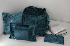 81889 Riverbrook Home Turin Comforter Set Queen Blue 7 Piece W Pillows