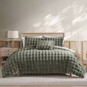 94644321 Riverbrook Home 4pc King Wavy Faux Fur Comforter Set Green