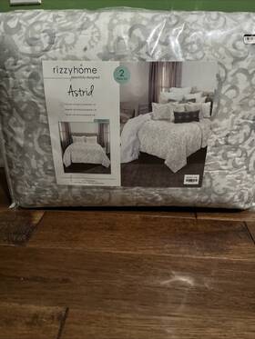 Mz12291 Rizzy Home Astrid 2 Piece Twin Comforter Set
